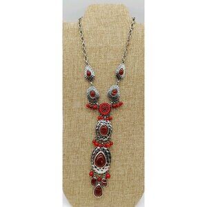 C1946 Red Plastic Beaded Stones Hammered Silver Tone Multi Pendant Necklace